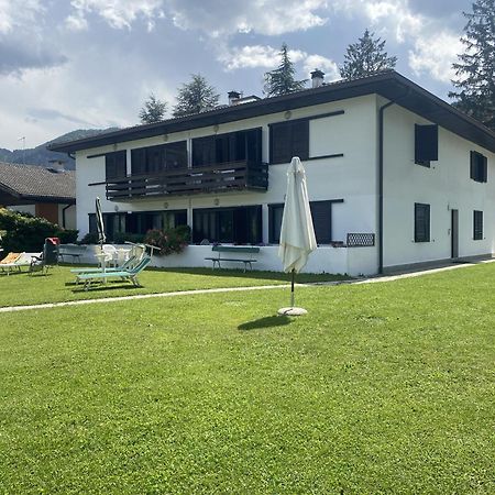 Fronte LagoResidencegarden, Moderno Appartamento Calceranica al Lago Ngoại thất bức ảnh